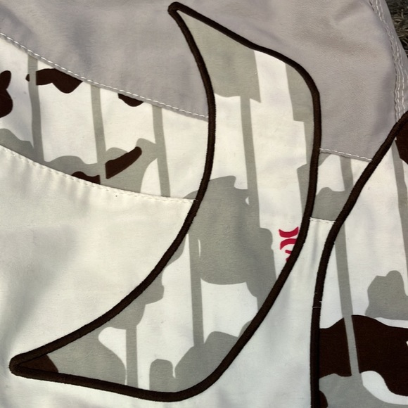 Hurley Swimming Trunks - Picture 2 of 4